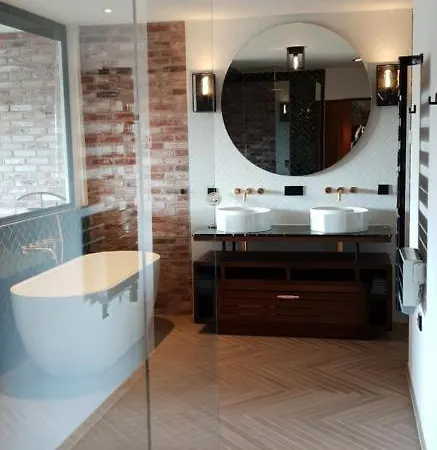 Appartement Deluxe Masterbedroom Boutique In Authentic